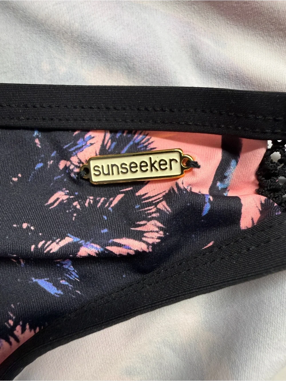 Venus Tropical Palm Print Bikini Bottoms in Pink & Purple Size 8